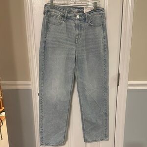 American Eagle NWT 90’s Straight Jeans